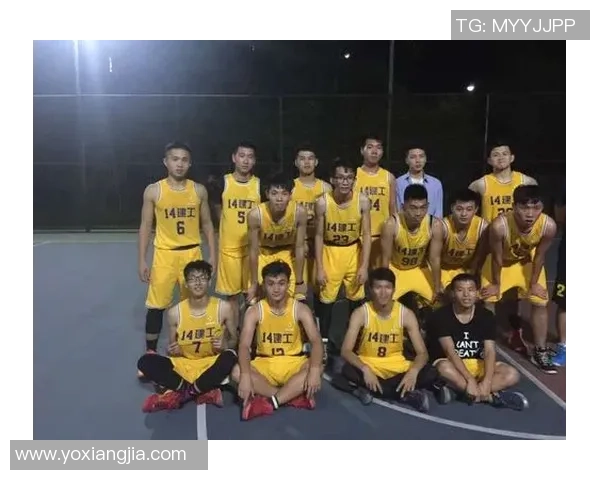 杭州篮球队与广州篮球队耐力较量赛后分析与总结